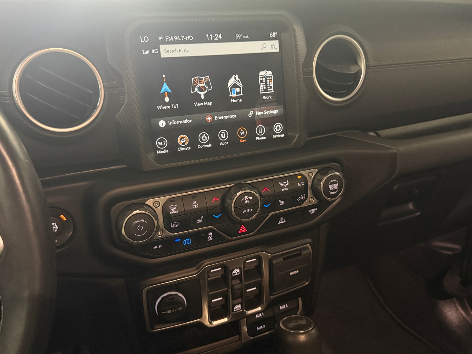 Thumbnail: 2022 Jeep Wrangler - 3