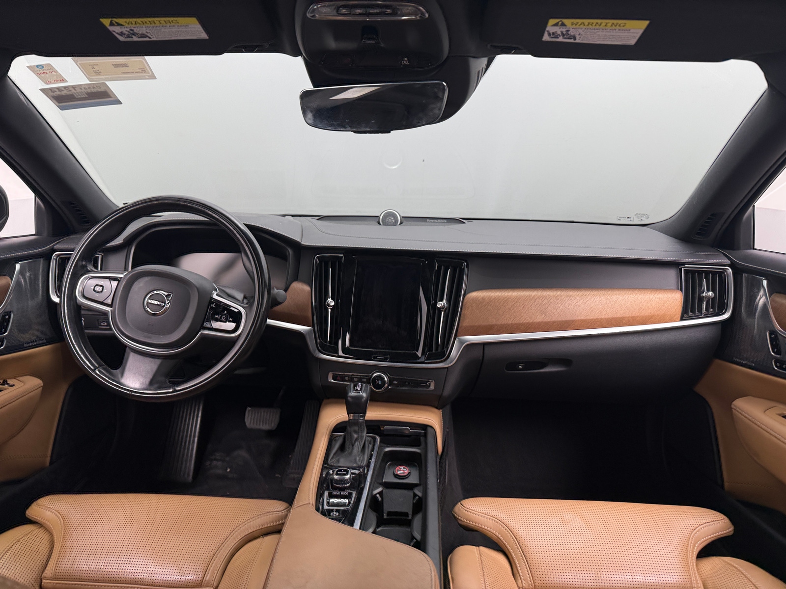 Thumbnail: 2017 Volvo S90 - 2