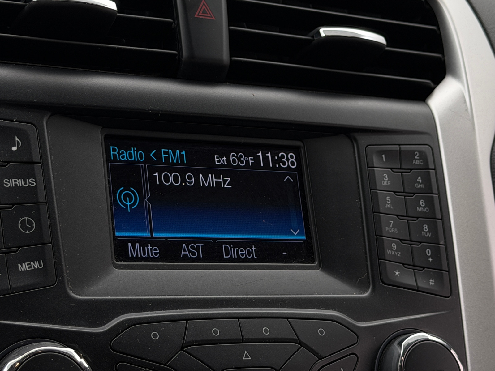 Thumbnail: 2014 Ford Fusion - 4