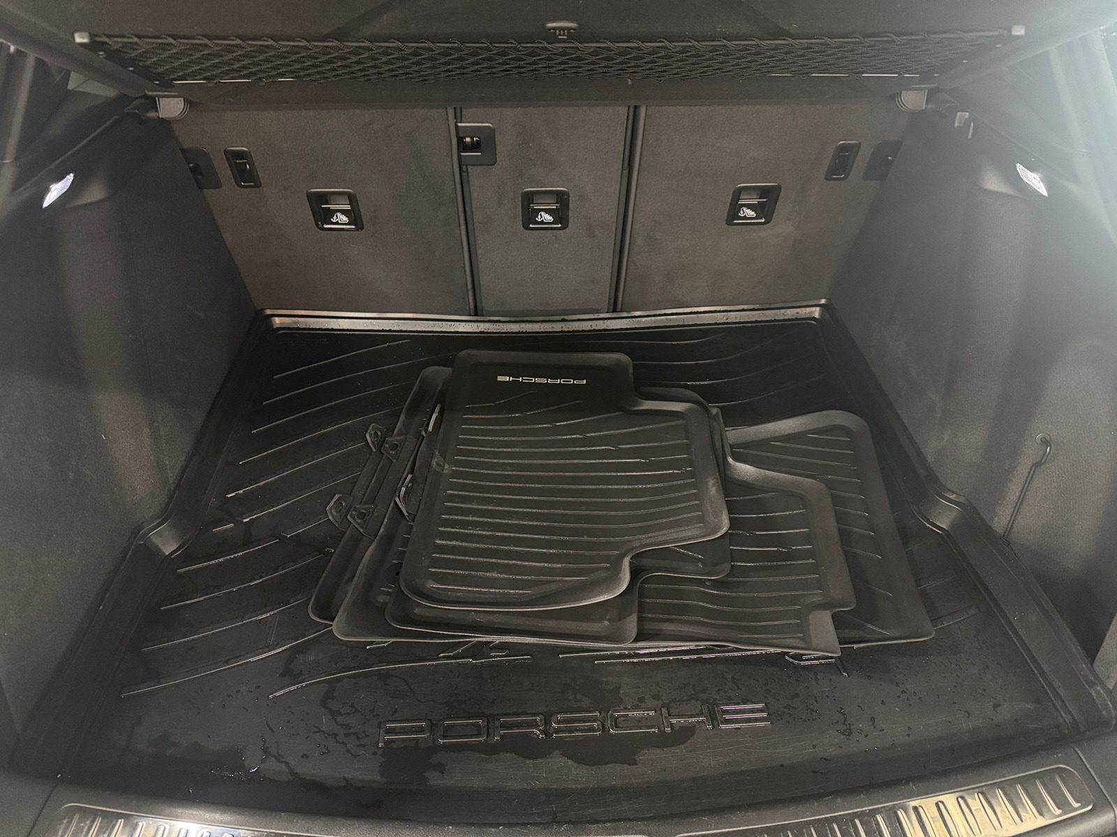 Thumbnail: 2017 Porsche Macan - 6