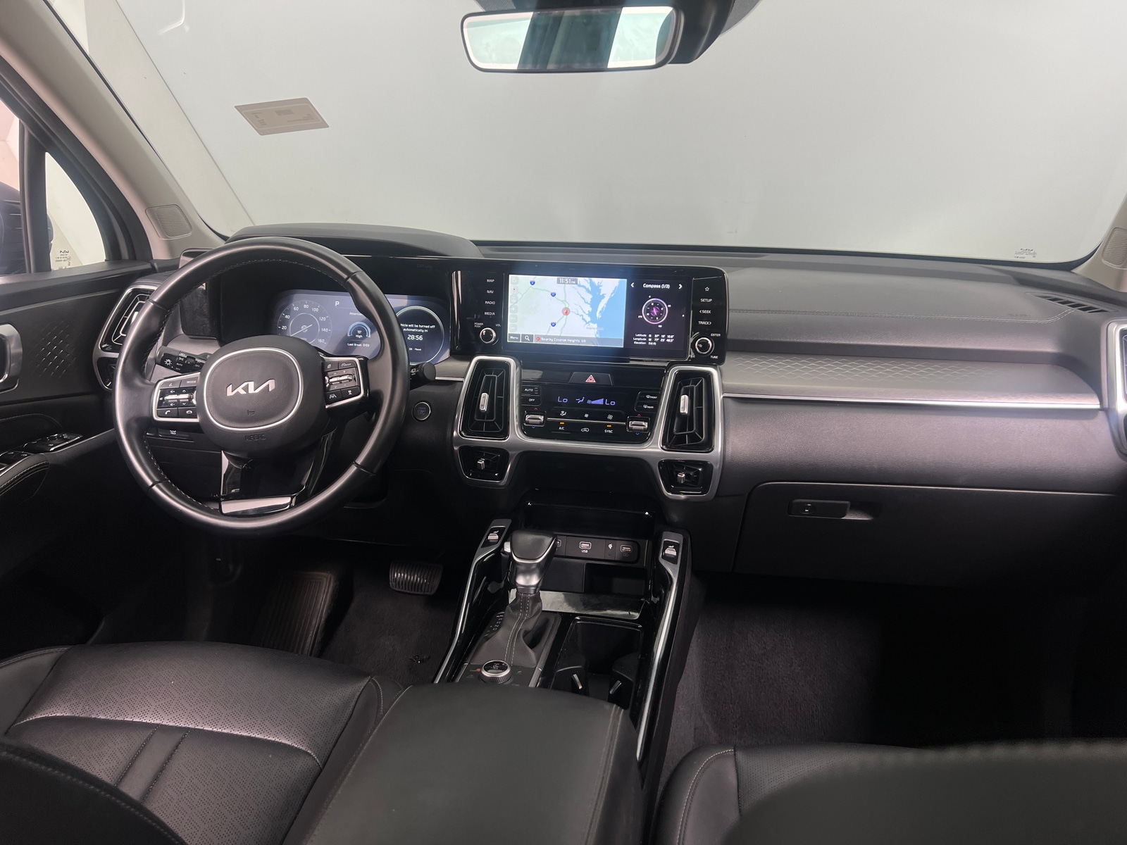 Thumbnail: 2023 Kia Sorento - 2