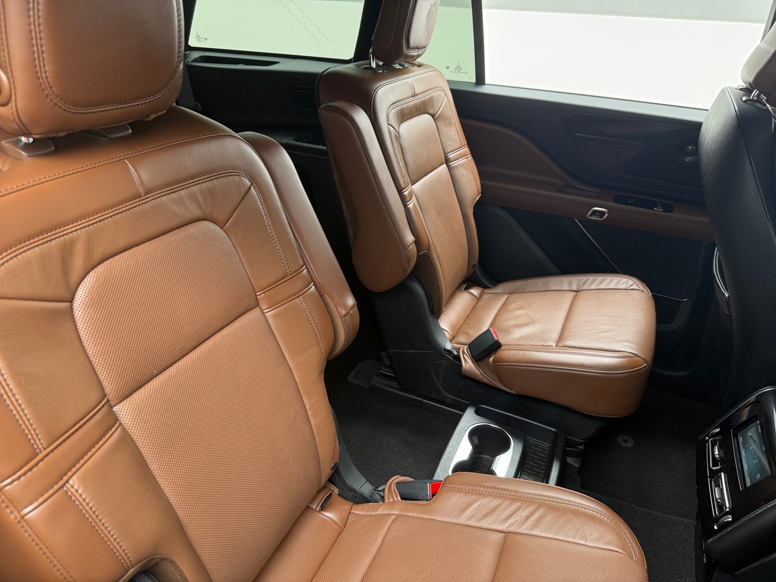 Thumbnail: 2020 Lincoln Aviator - 5