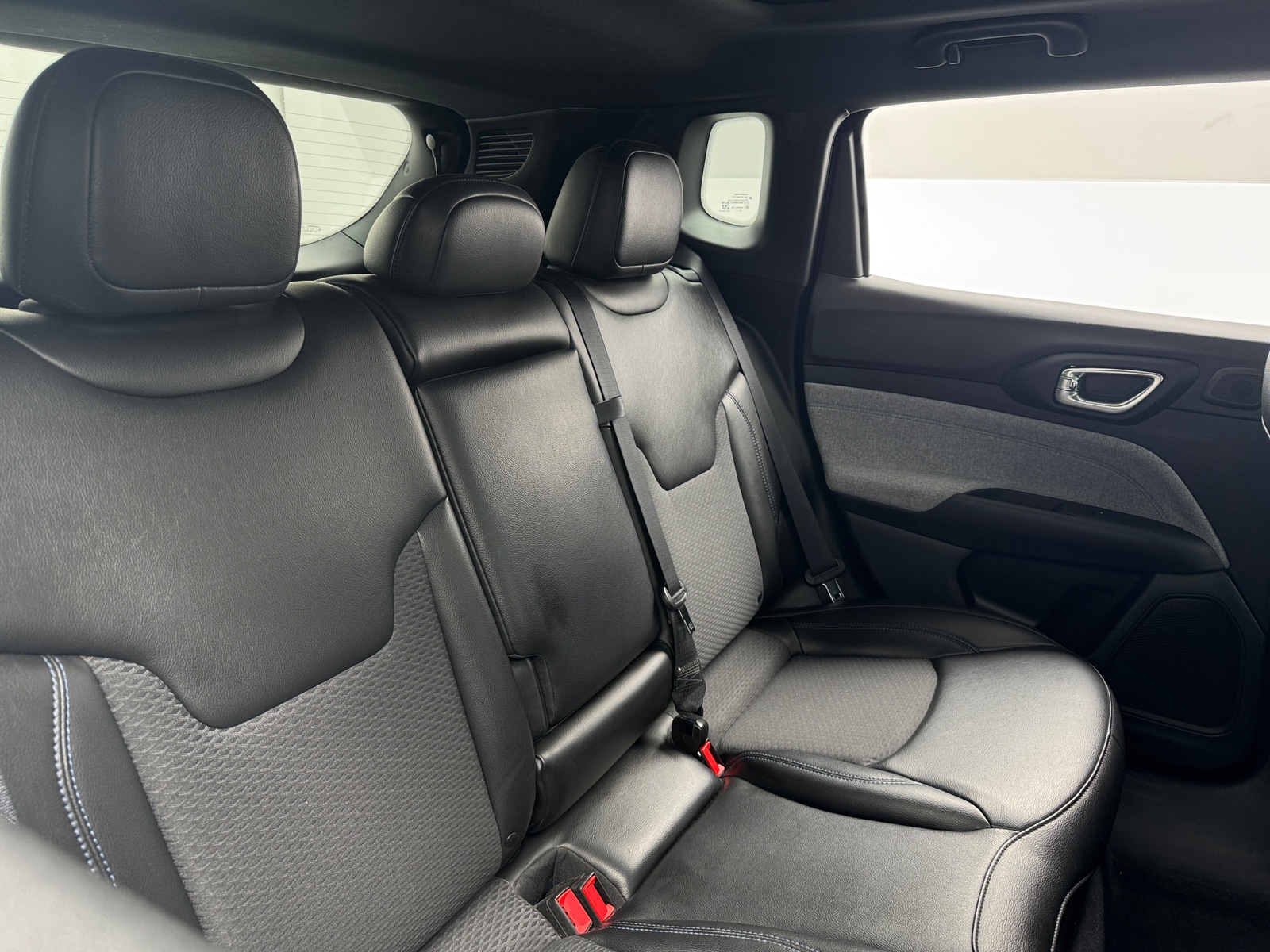 Thumbnail: 2023 Jeep Compass - 6
