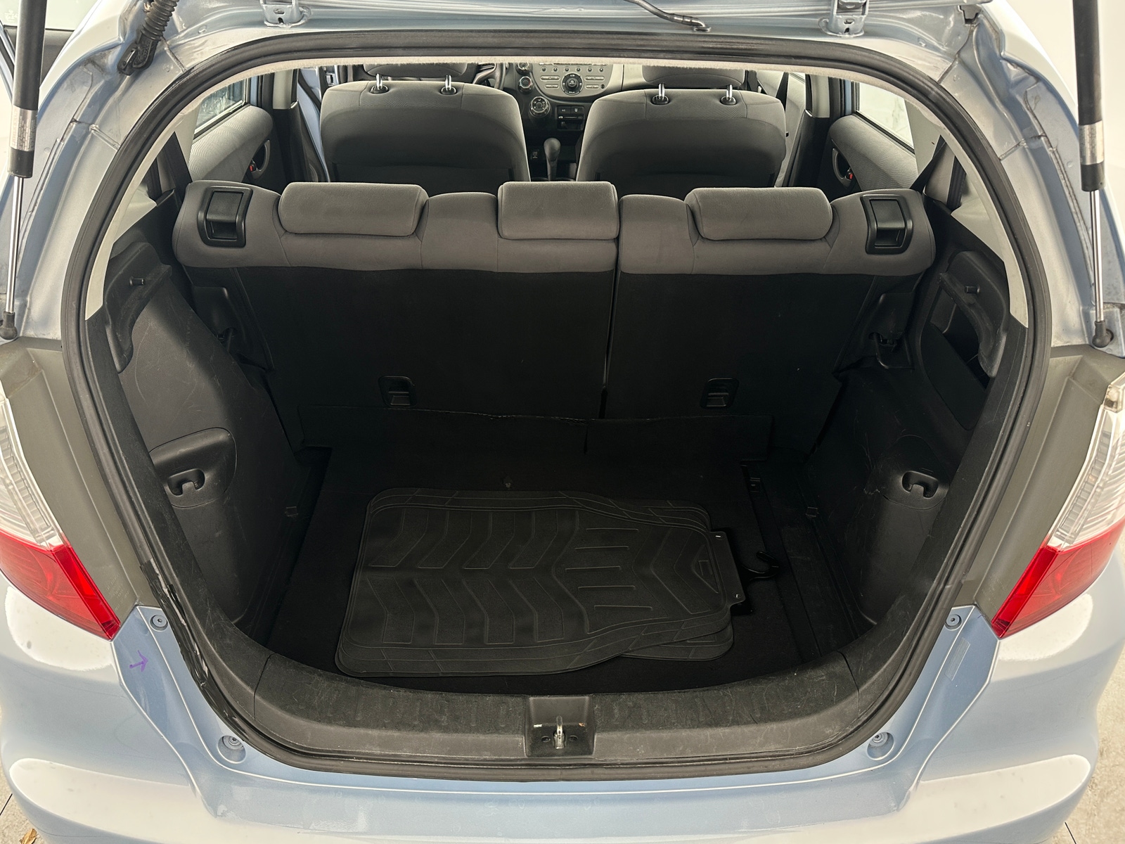 Thumbnail: 2010 Honda Fit - 7