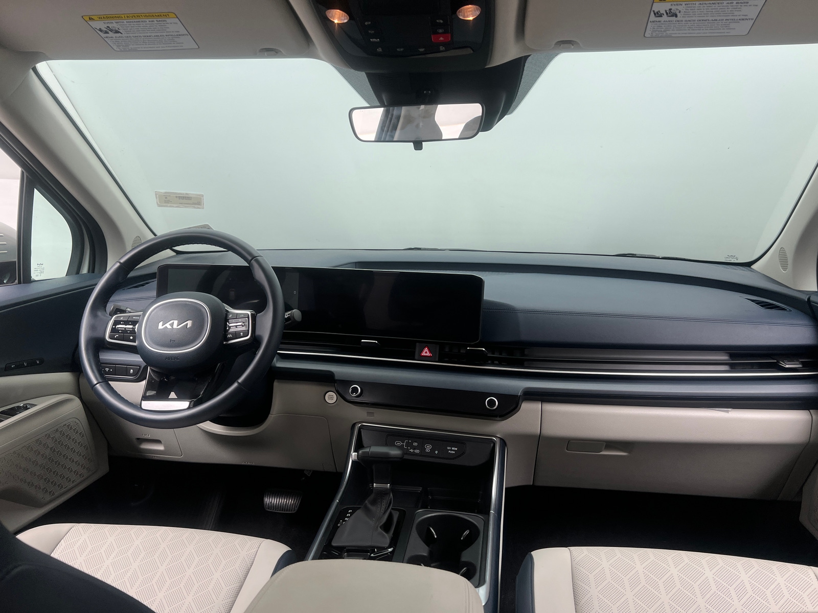 Thumbnail: 2025 Kia Carnival - 2