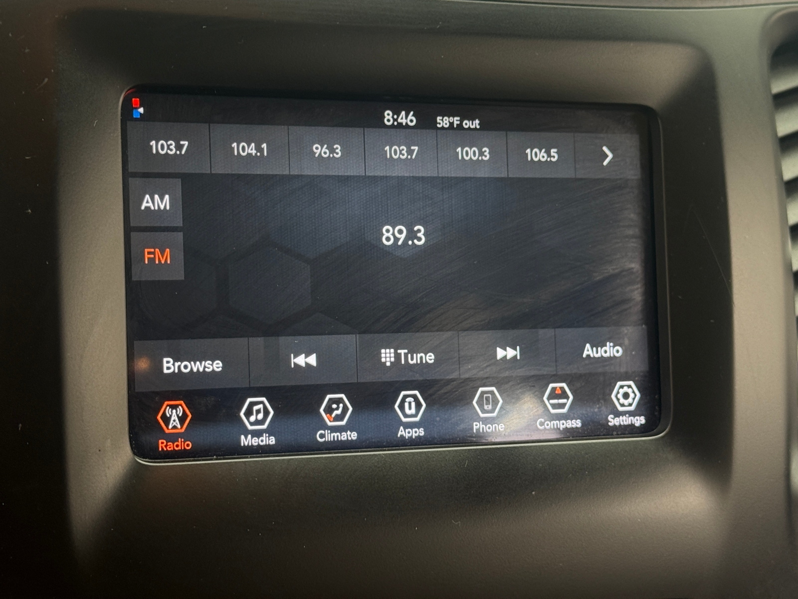 Thumbnail: 2019 Jeep Cherokee - 4
