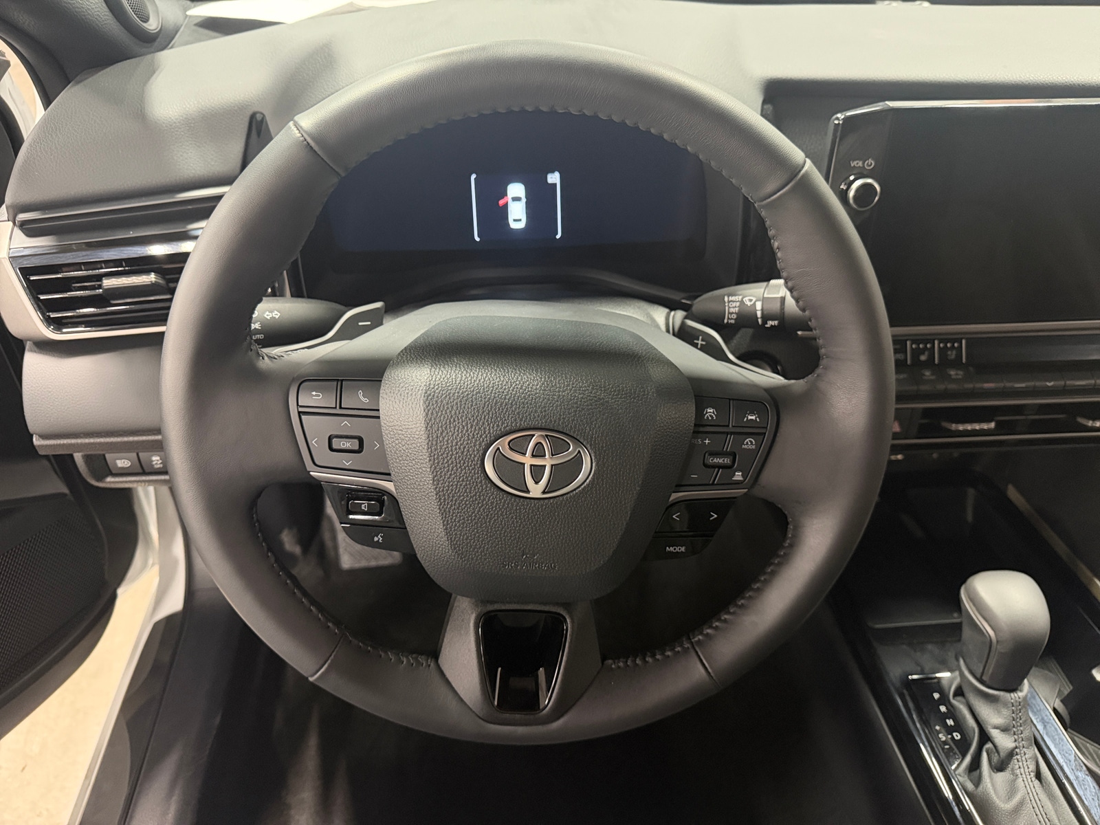 Thumbnail: 2025 Toyota Camry - 4
