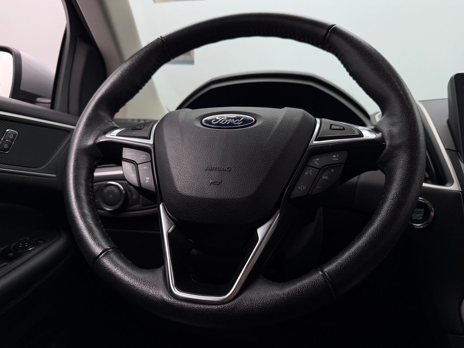 Thumbnail: 2024 Ford Edge - 4