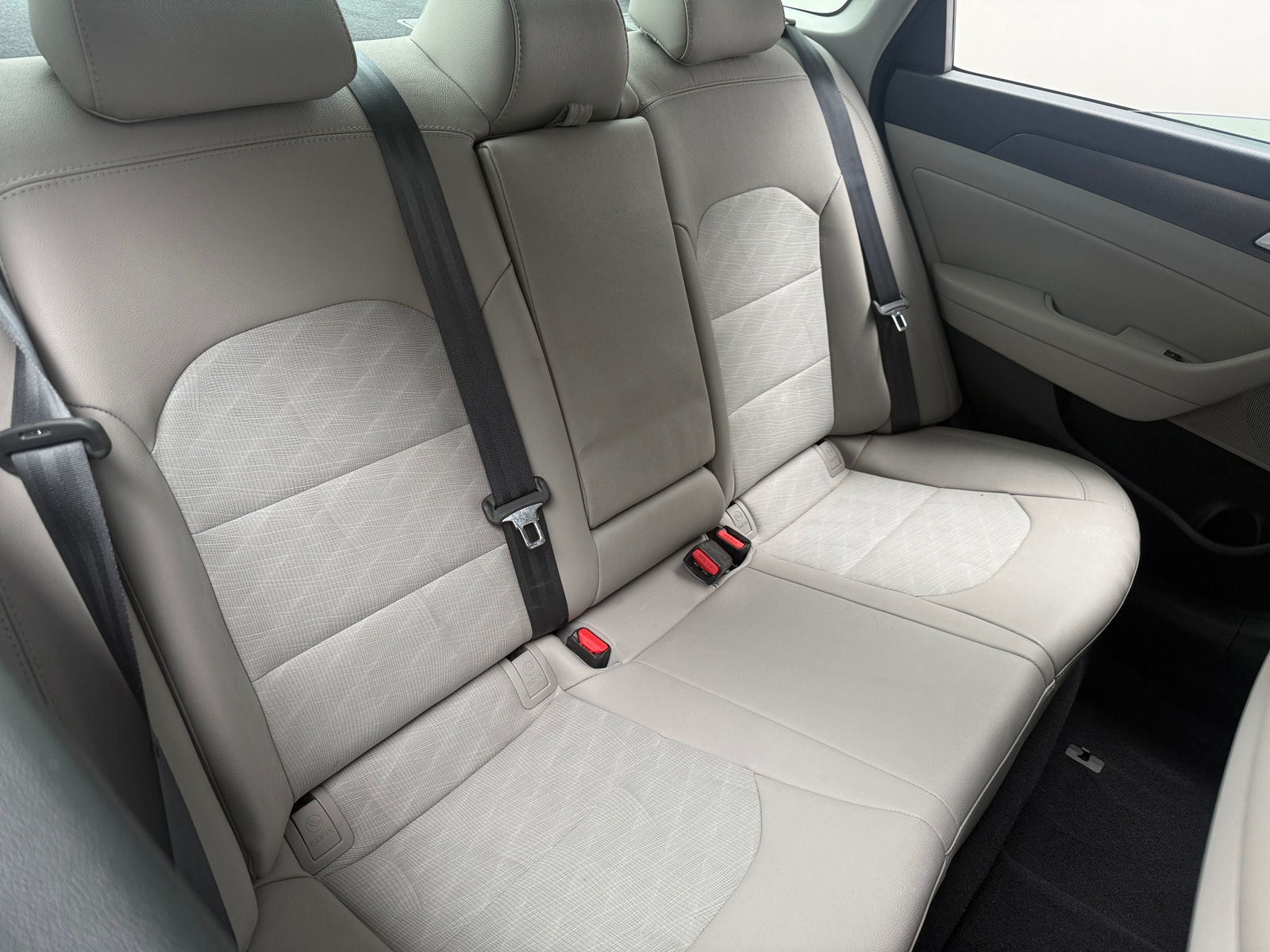 Thumbnail: 2015 Hyundai Sonata - 6