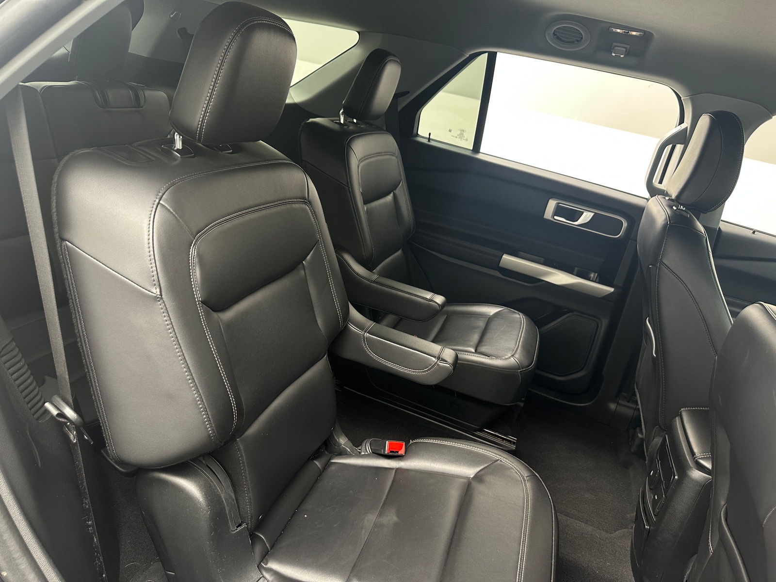 Thumbnail: 2023 Ford Explorer - 5