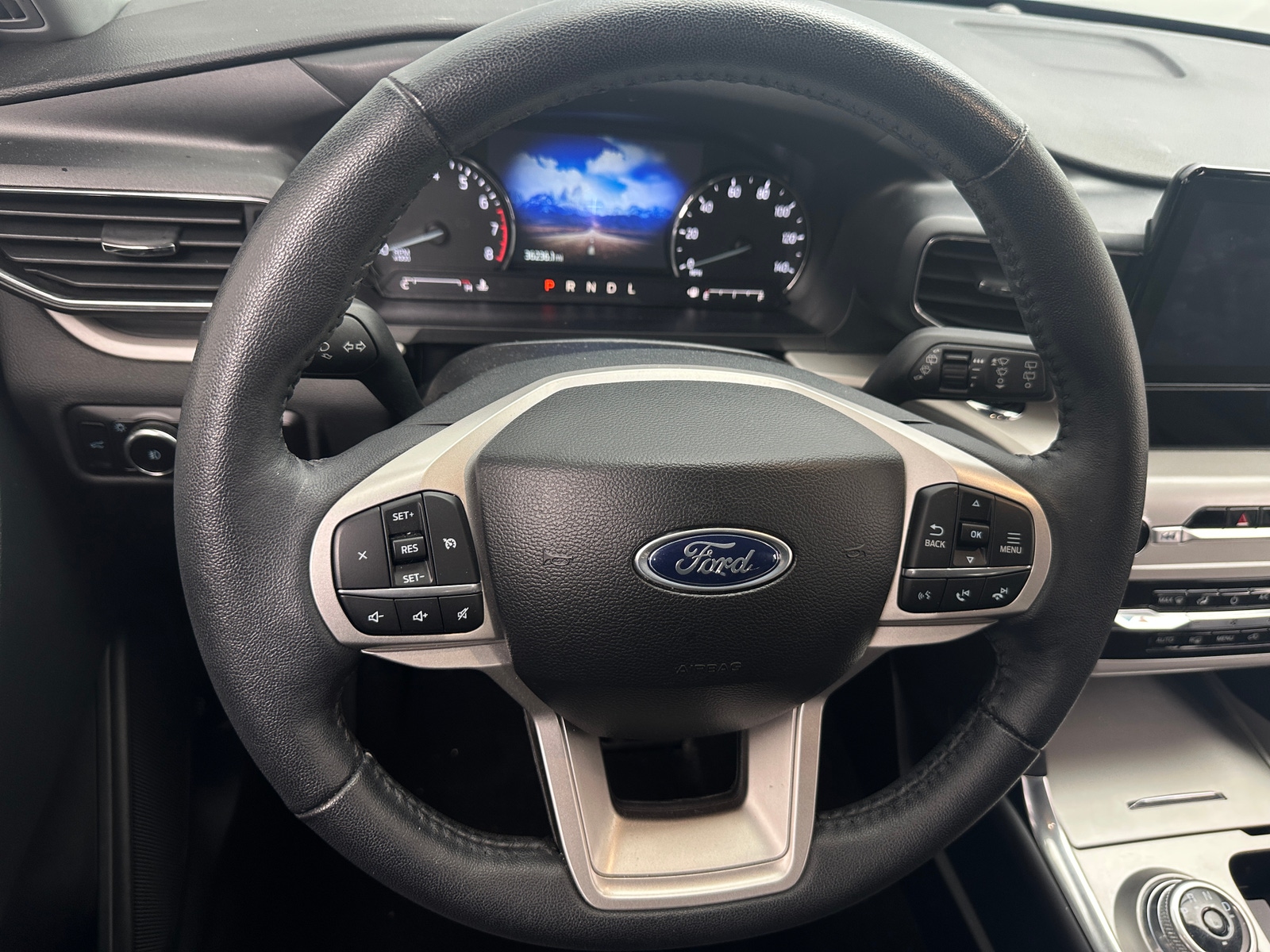 Thumbnail: 2023 Ford Explorer - 4