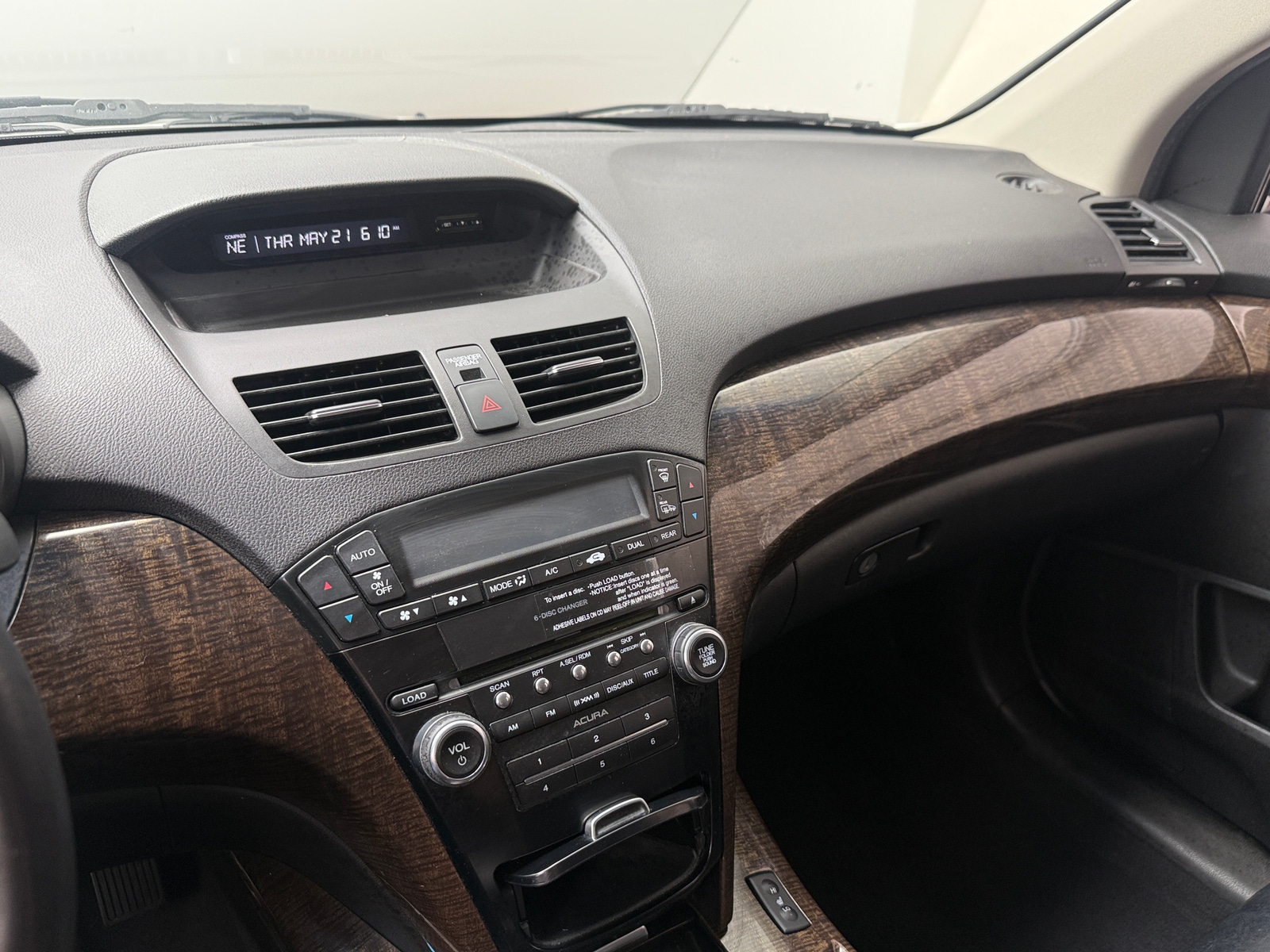 Thumbnail: 2011 Acura MDX - 3