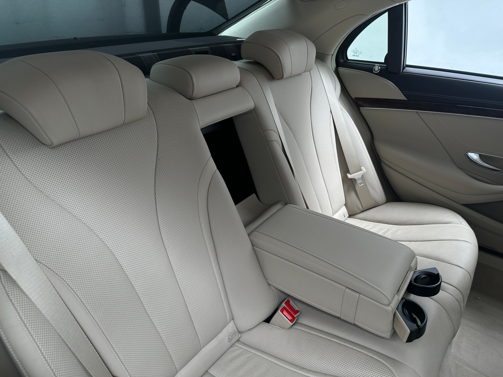 Thumbnail: 2014 Mercedes-Benz S-Class - 5
