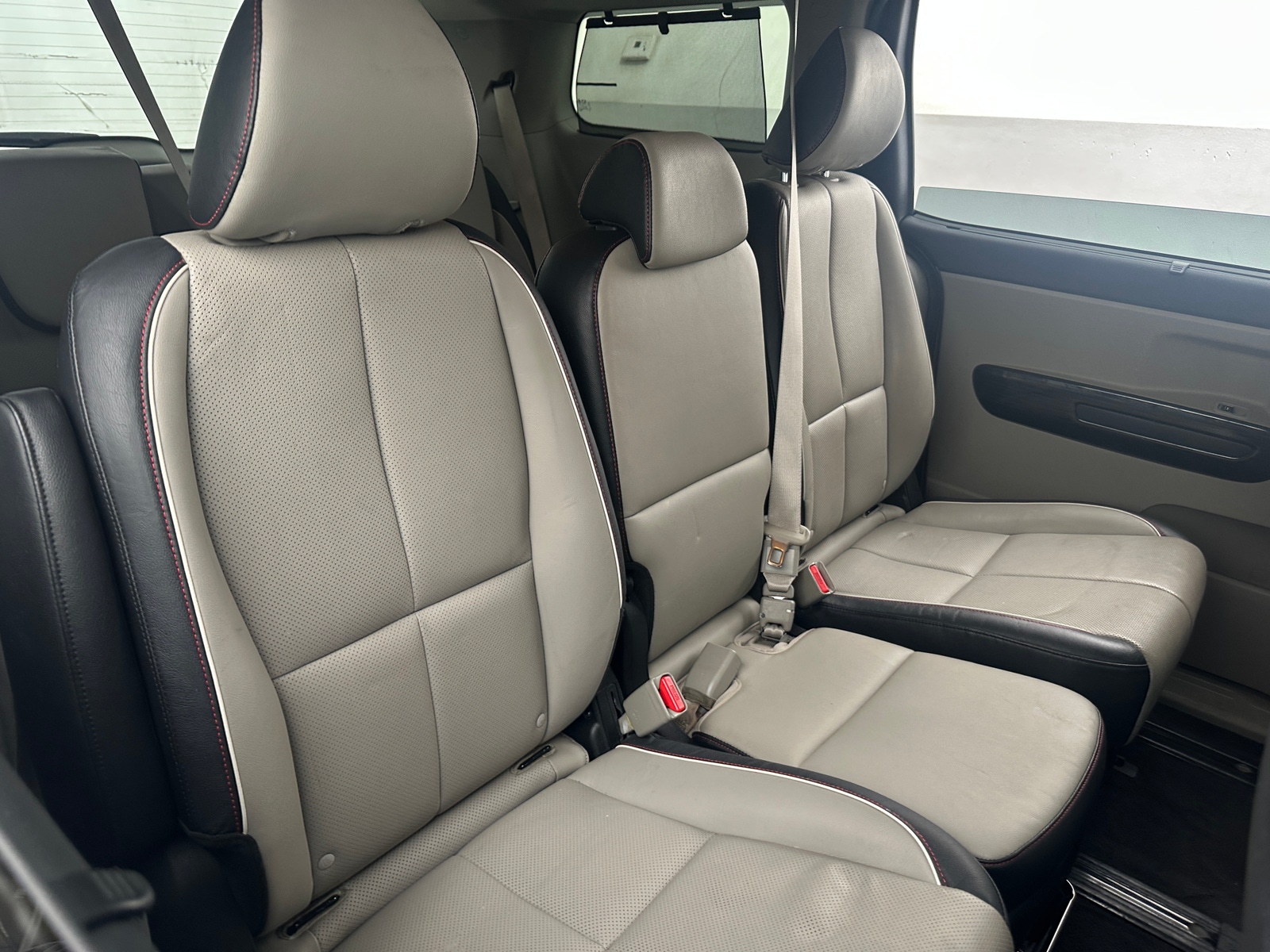 Thumbnail: 2019 Kia Sedona - 5