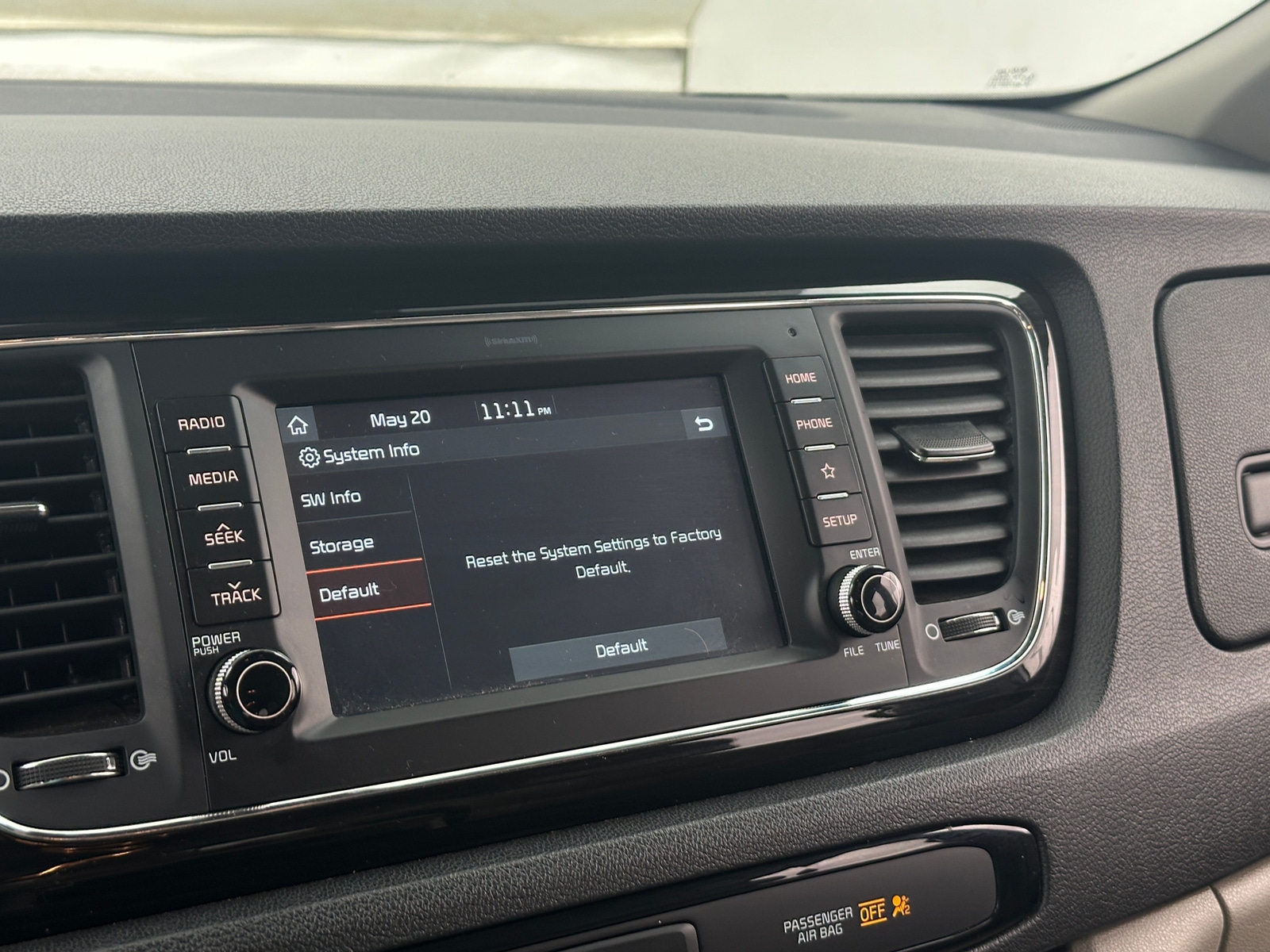 Thumbnail: 2019 Kia Sedona - 3