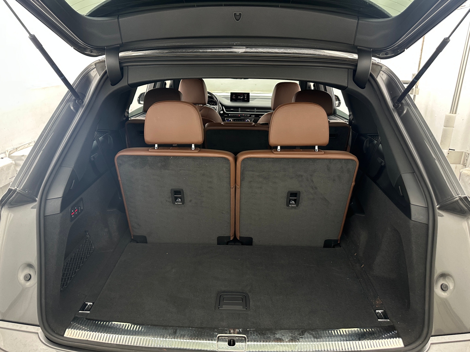 Thumbnail: 2017 Audi Q7 - 6