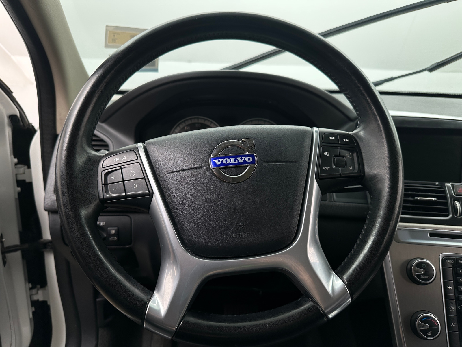 Thumbnail: 2013 Volvo XC60 - 4