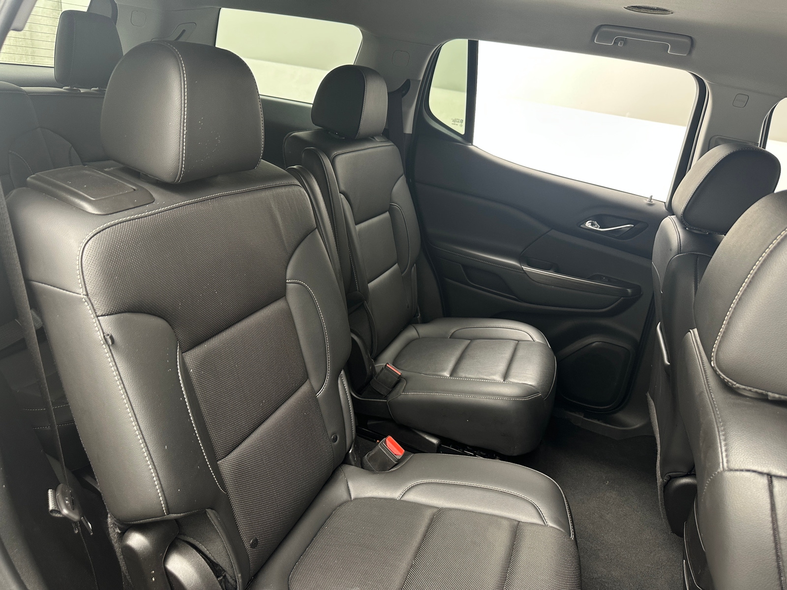 Thumbnail: 2023 GMC Acadia - 5