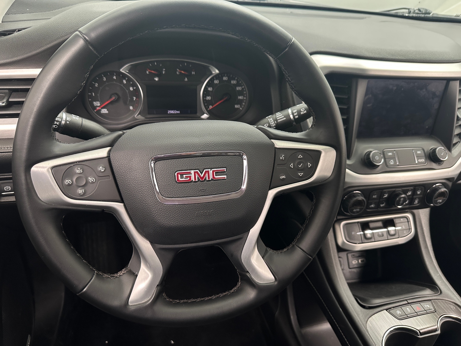 Thumbnail: 2023 GMC Acadia - 4