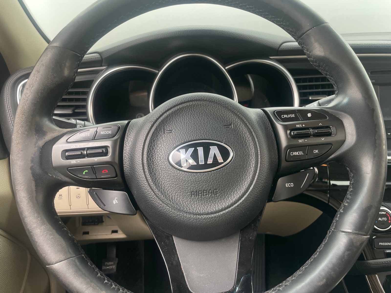 Thumbnail: 2014 Kia Optima - 4