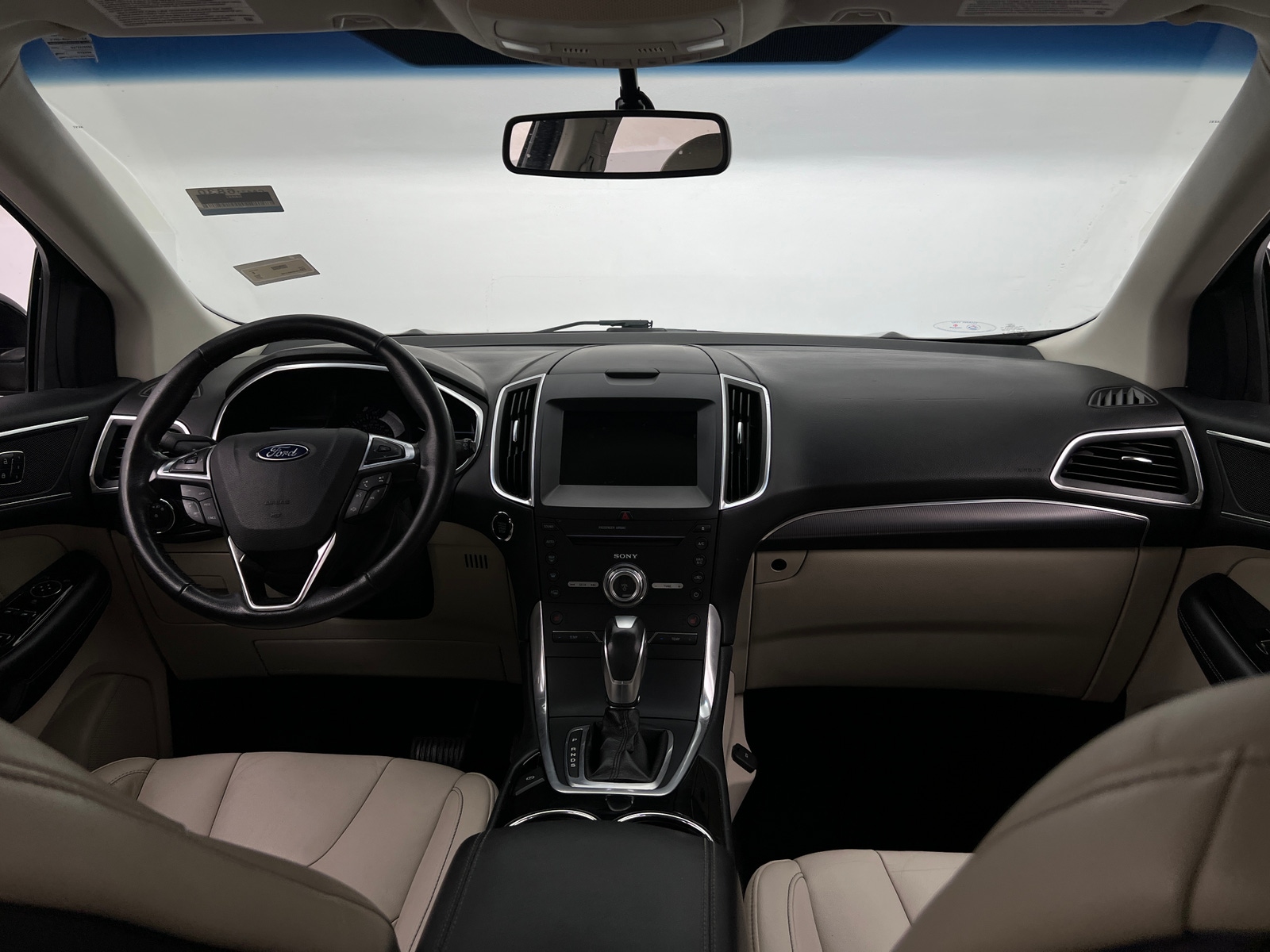 Thumbnail: 2017 Ford Edge - 2