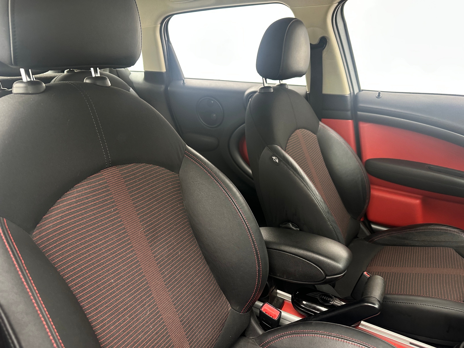 Thumbnail: 2014 MINI Cooper Countryman - 2