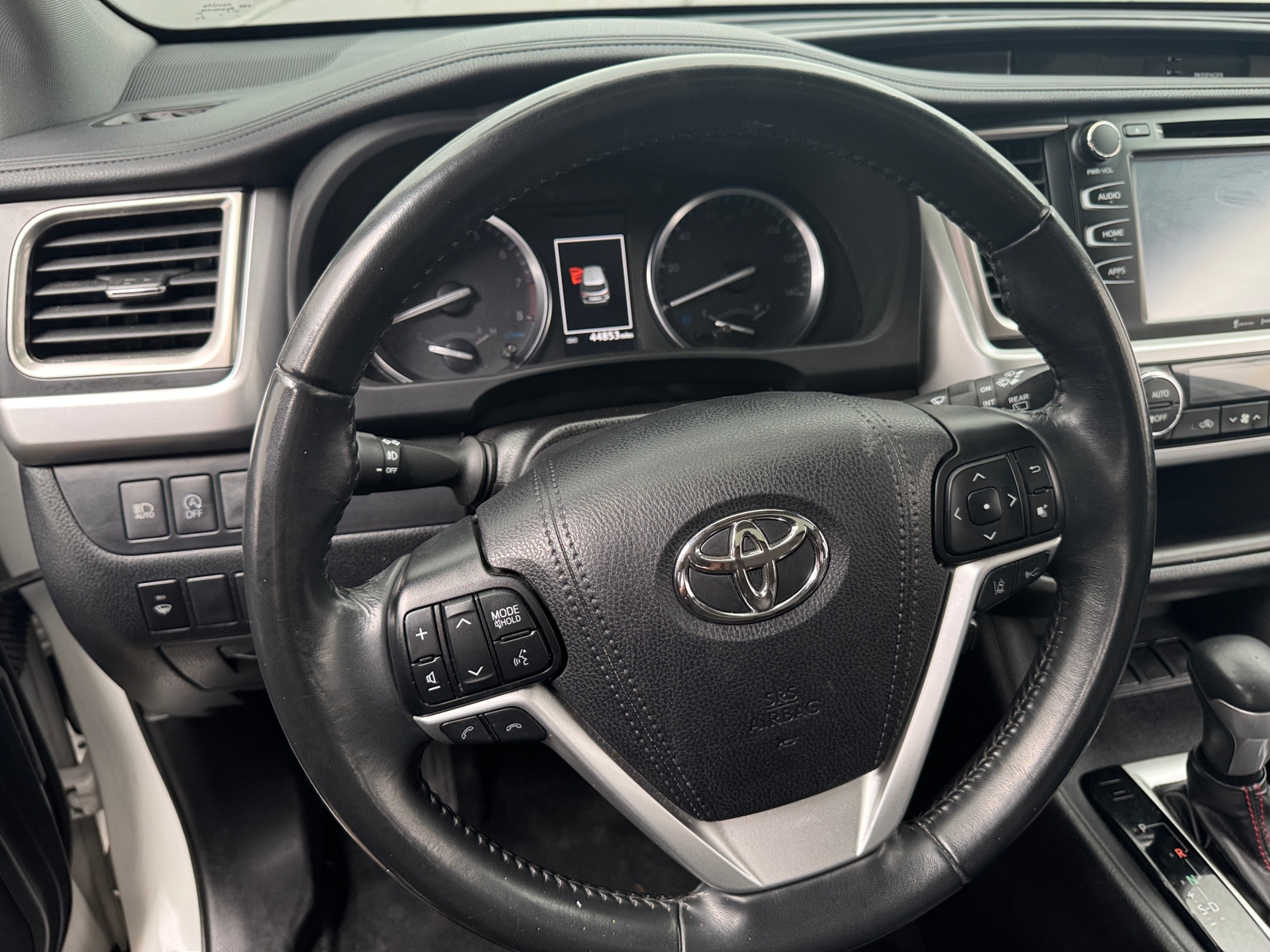 Thumbnail: 2019 Toyota Highlander - 4