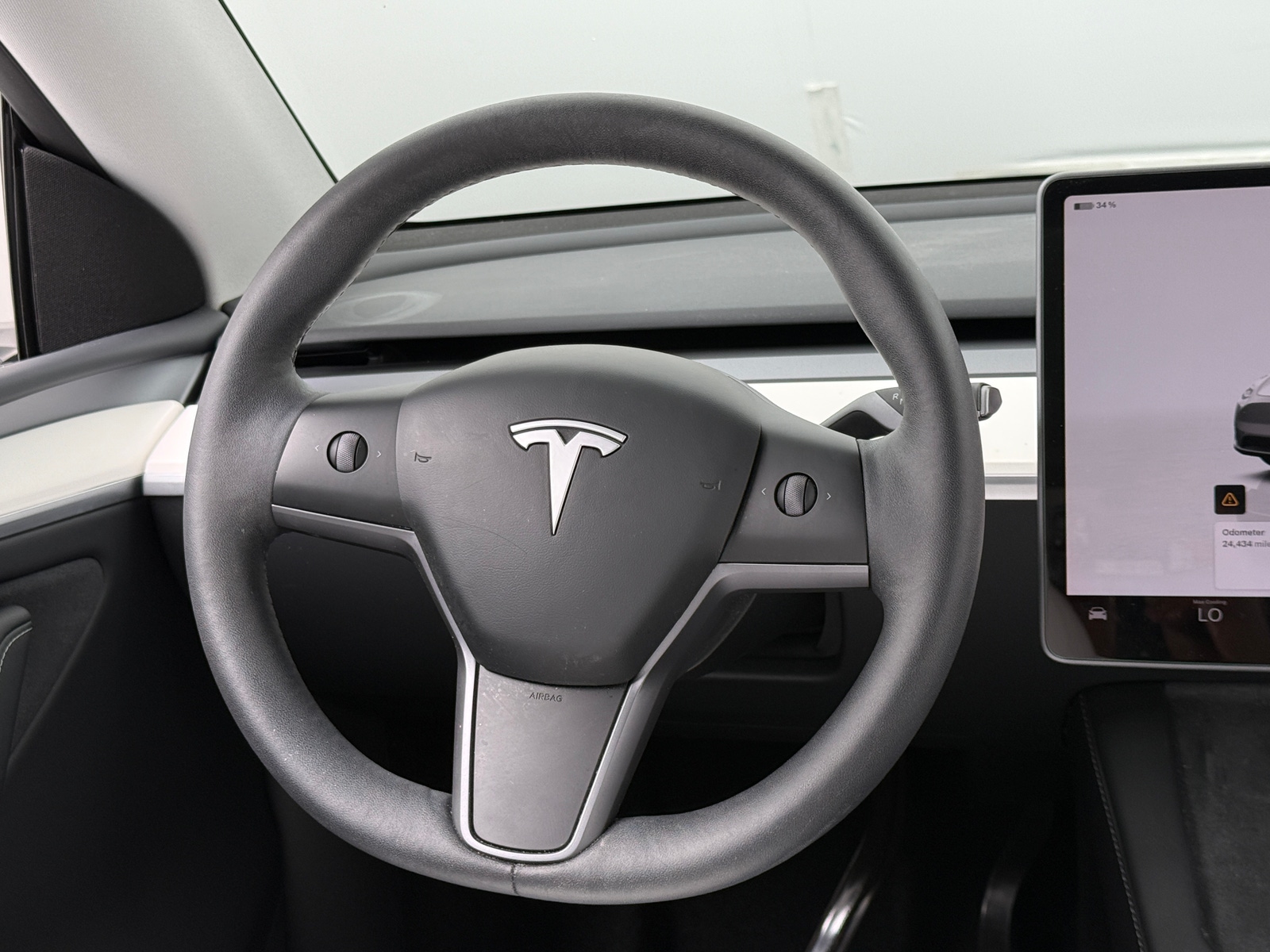 Thumbnail: 2024 Tesla Model Y - 4