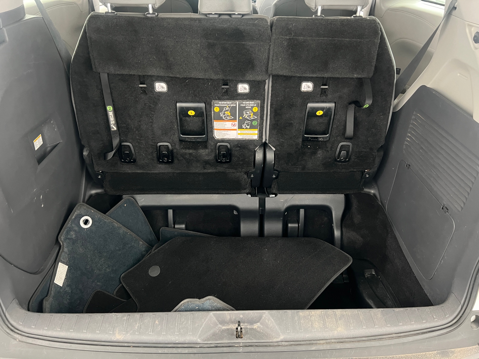 Thumbnail: 2021 Toyota Sienna - 6