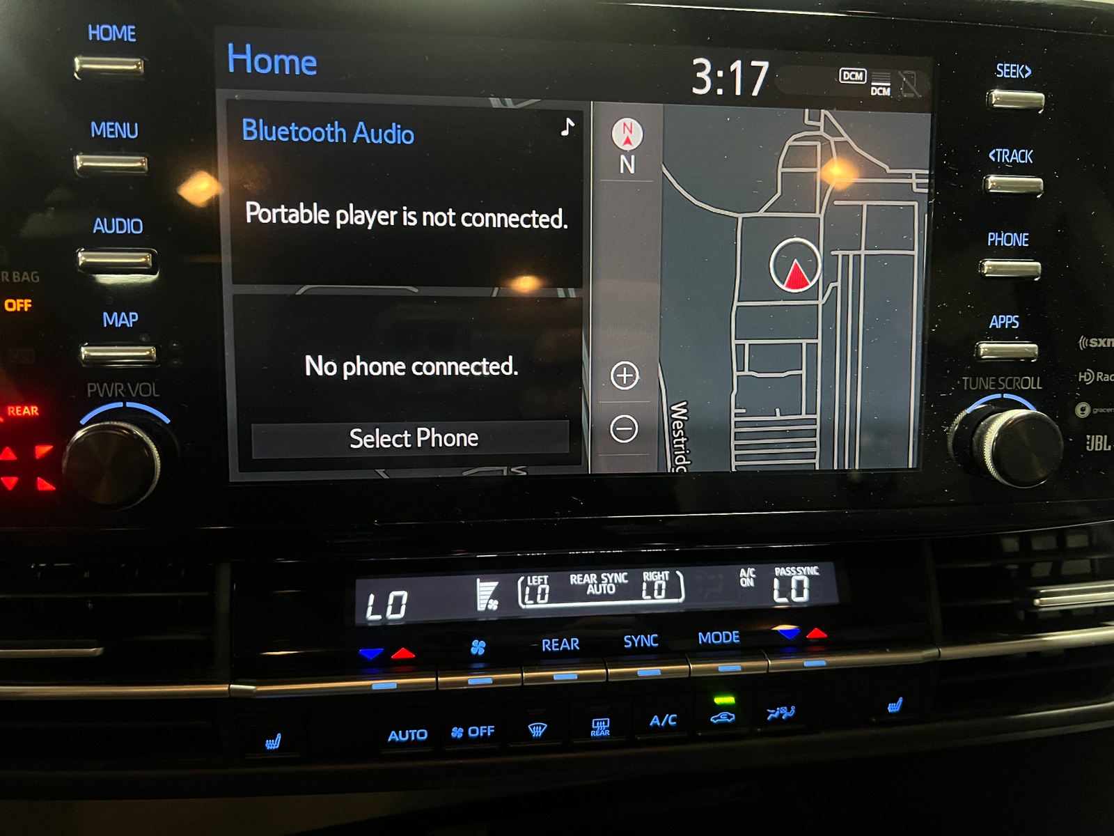 Thumbnail: 2021 Toyota Sienna - 3