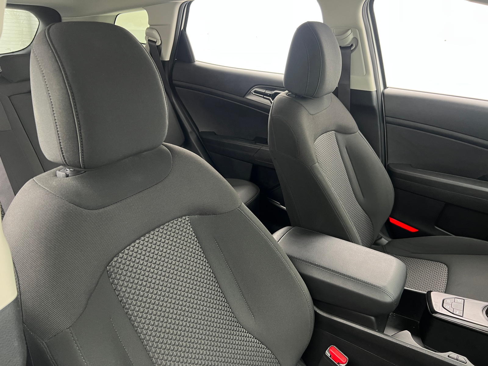 Thumbnail: 2026 Kia Sportage - 2