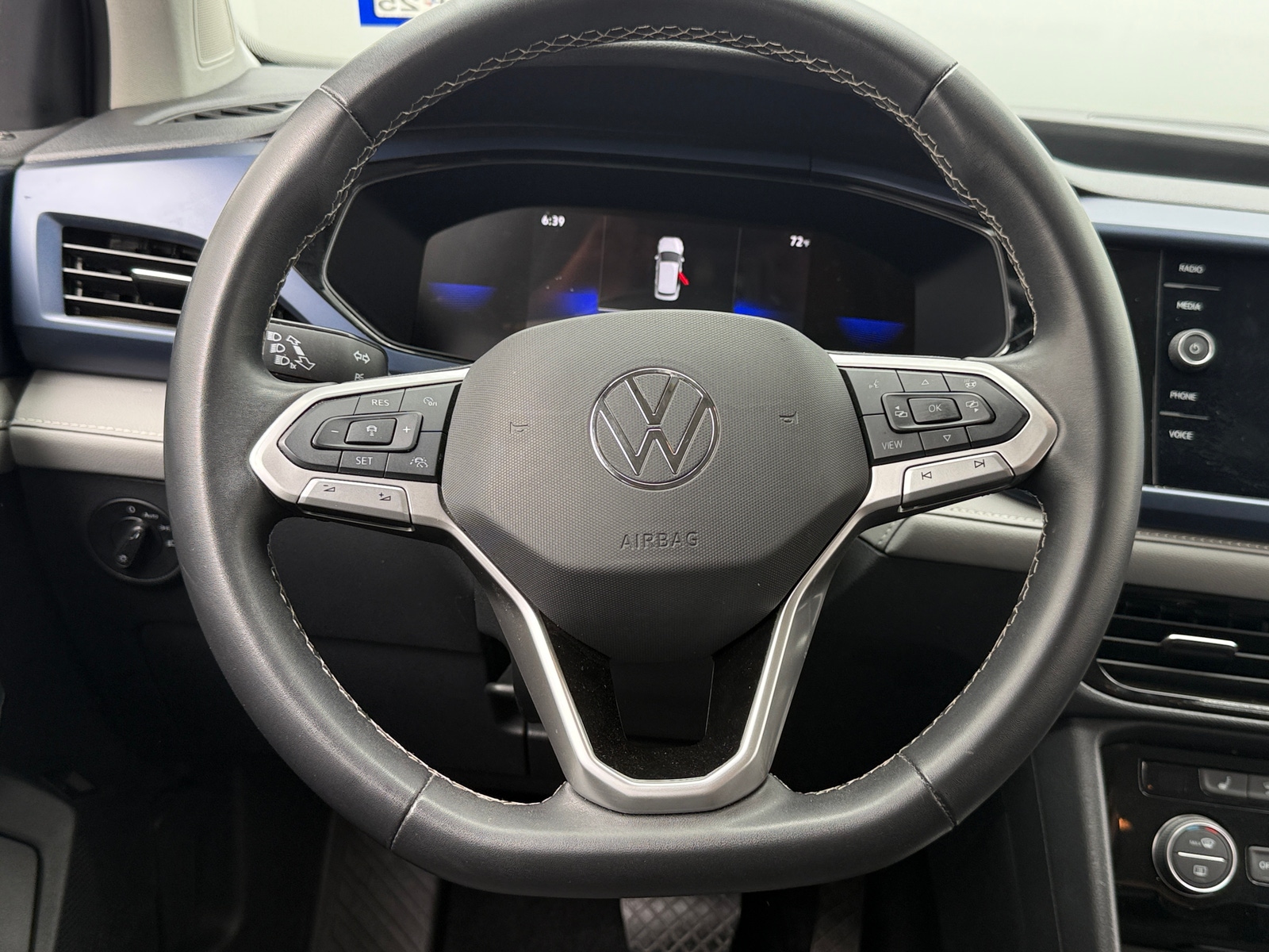 Thumbnail: 2024 Volkswagen Taos - 5
