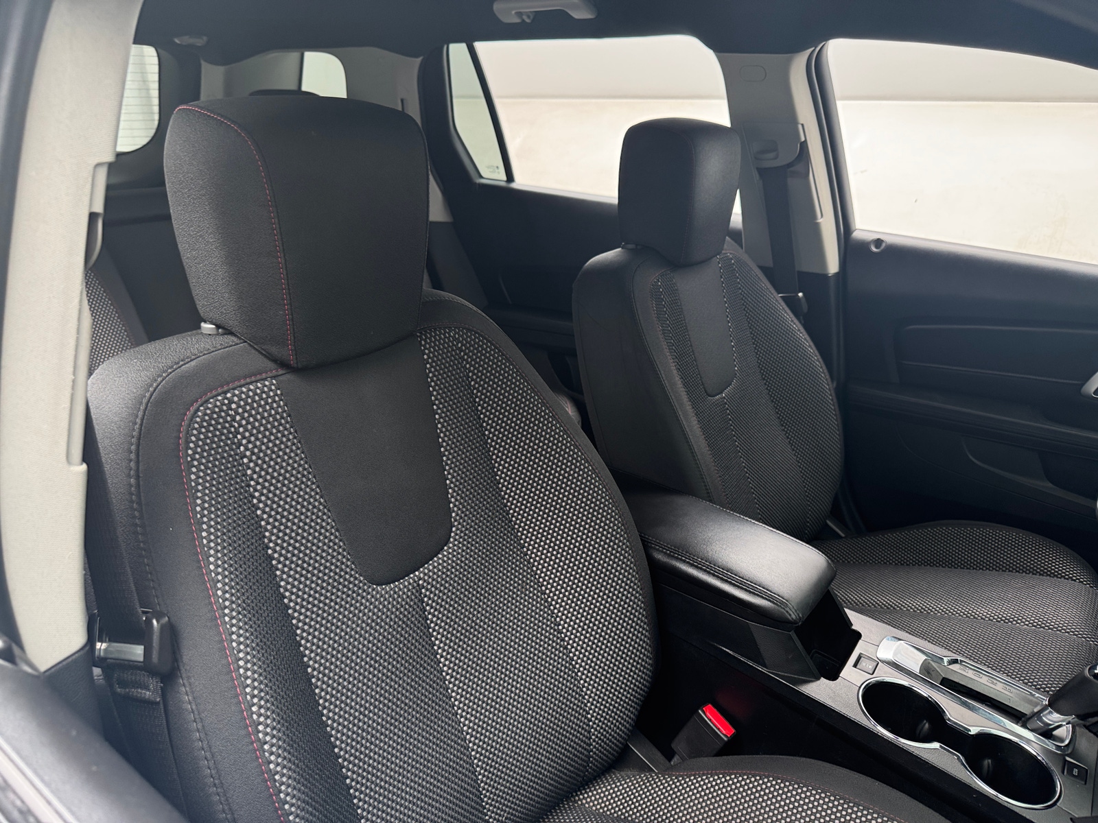 Thumbnail: 2017 GMC Terrain - 2