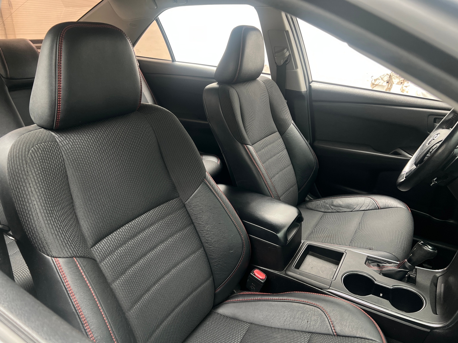 Thumbnail: 2016 Toyota Camry - 2