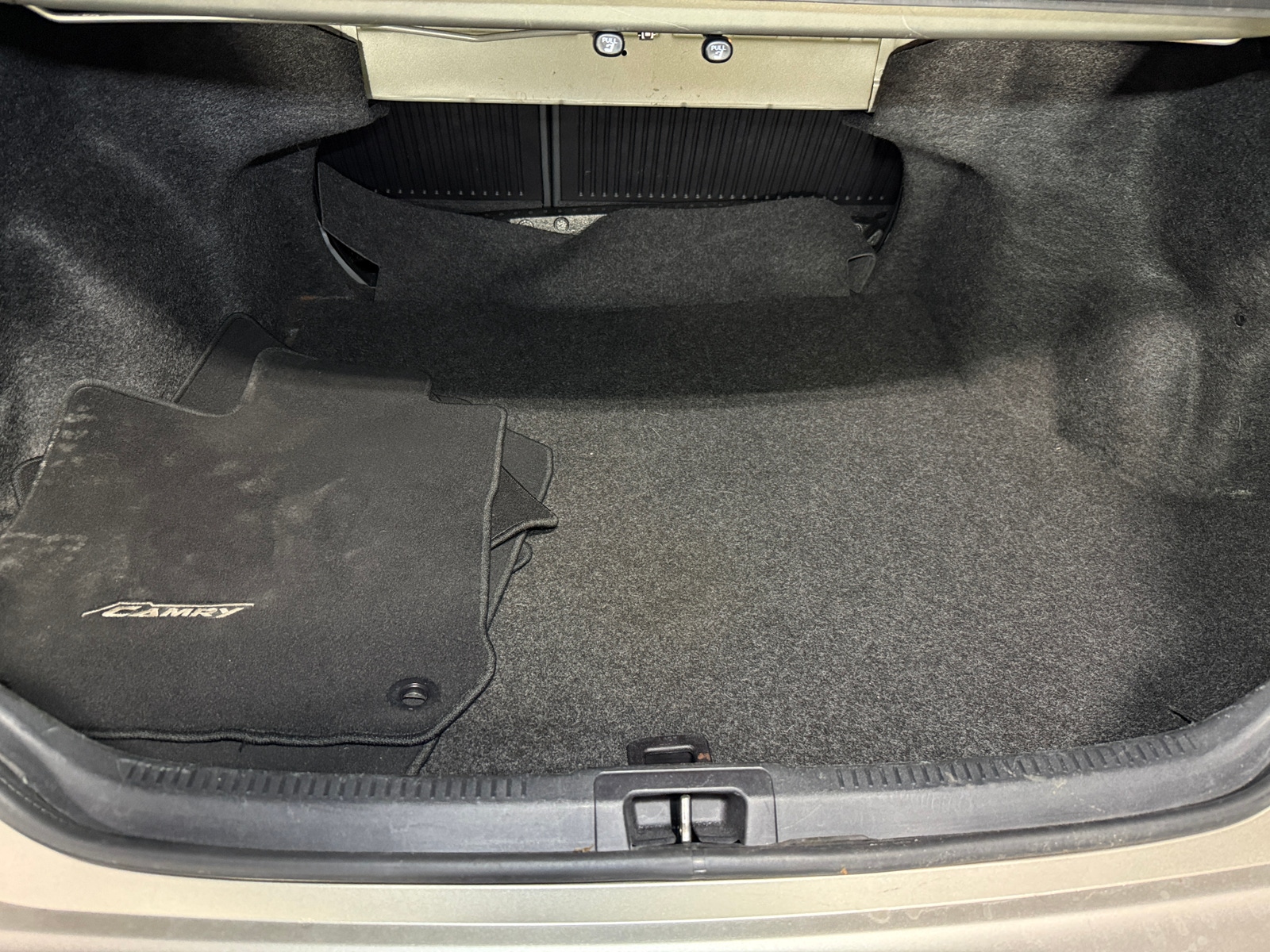 Thumbnail: 2016 Toyota Camry - 7