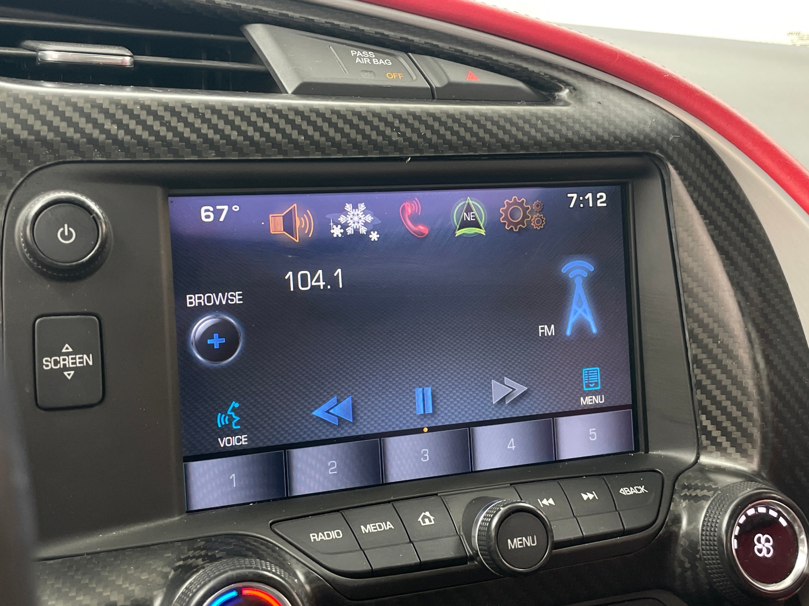 Thumbnail: 2015 Chevrolet Corvette - 3