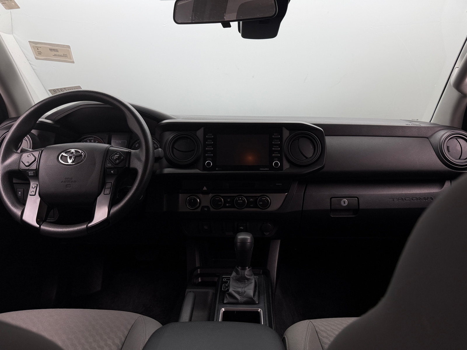 Thumbnail: 2022 Toyota Tacoma - 3