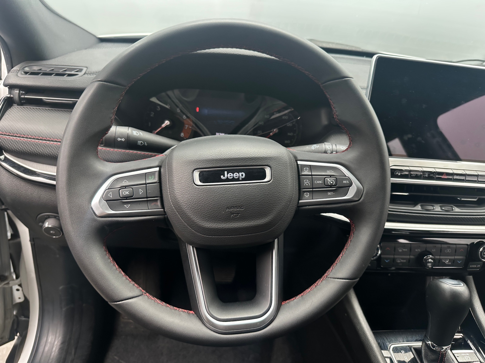 Thumbnail: 2025 Jeep Compass - 4