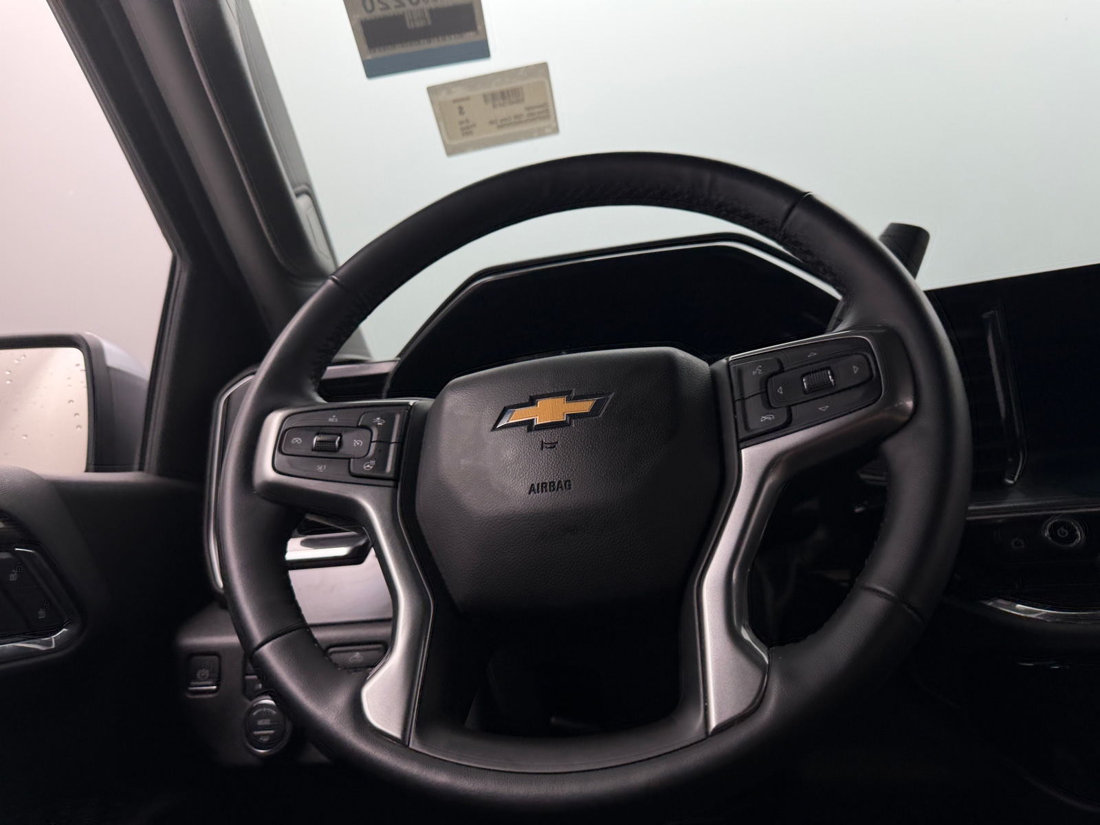 Thumbnail: 2024 Chevrolet Silverado 1500 - 5