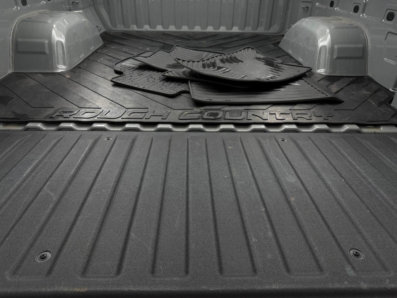 Thumbnail: 2024 Chevrolet Silverado 1500 - 7