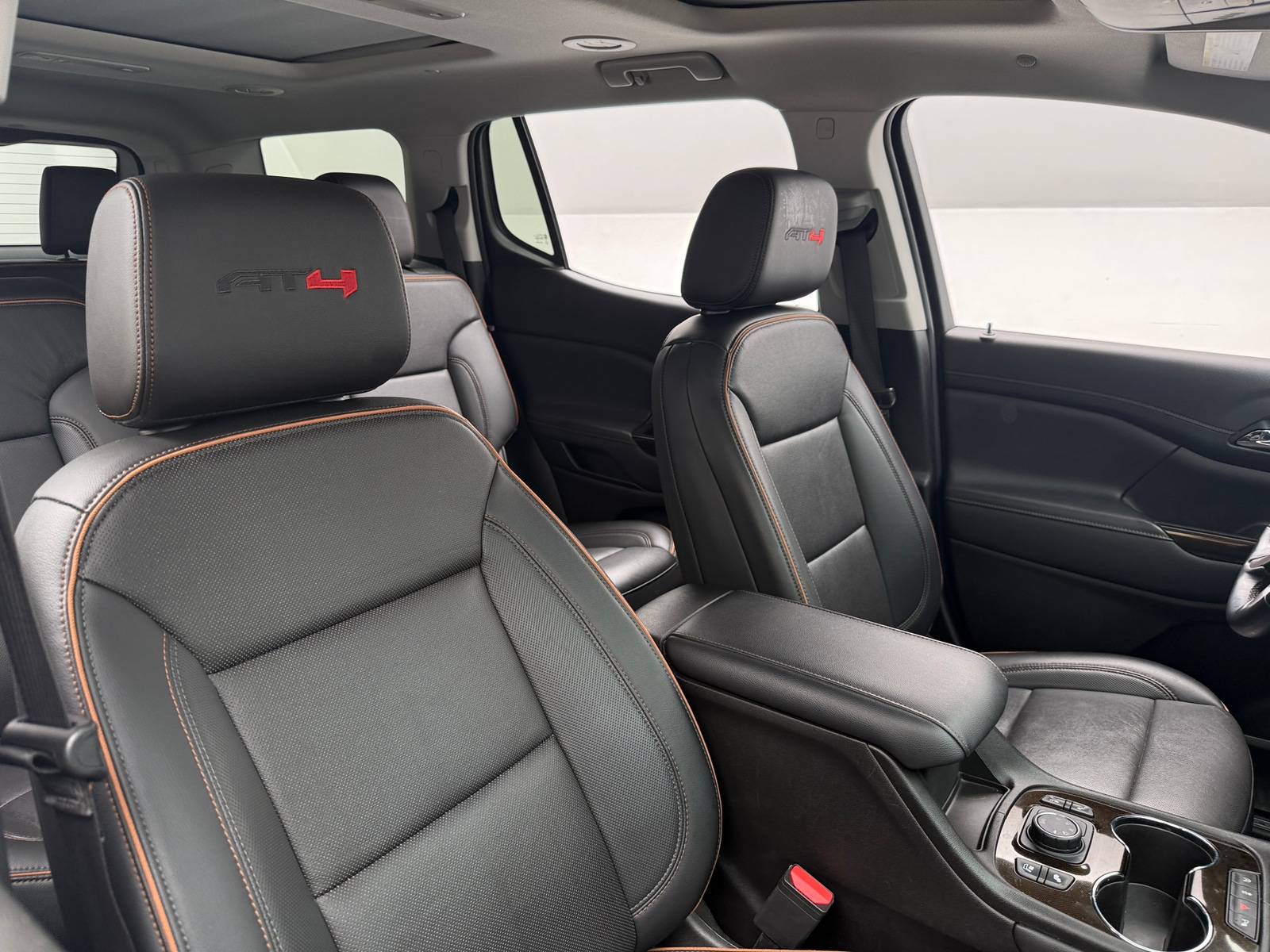 Thumbnail: 2023 GMC Acadia - 2