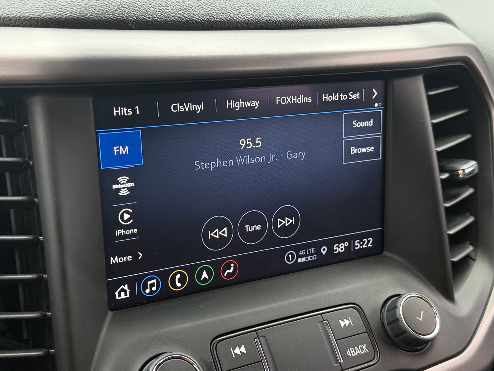 Thumbnail: 2023 GMC Acadia - 4