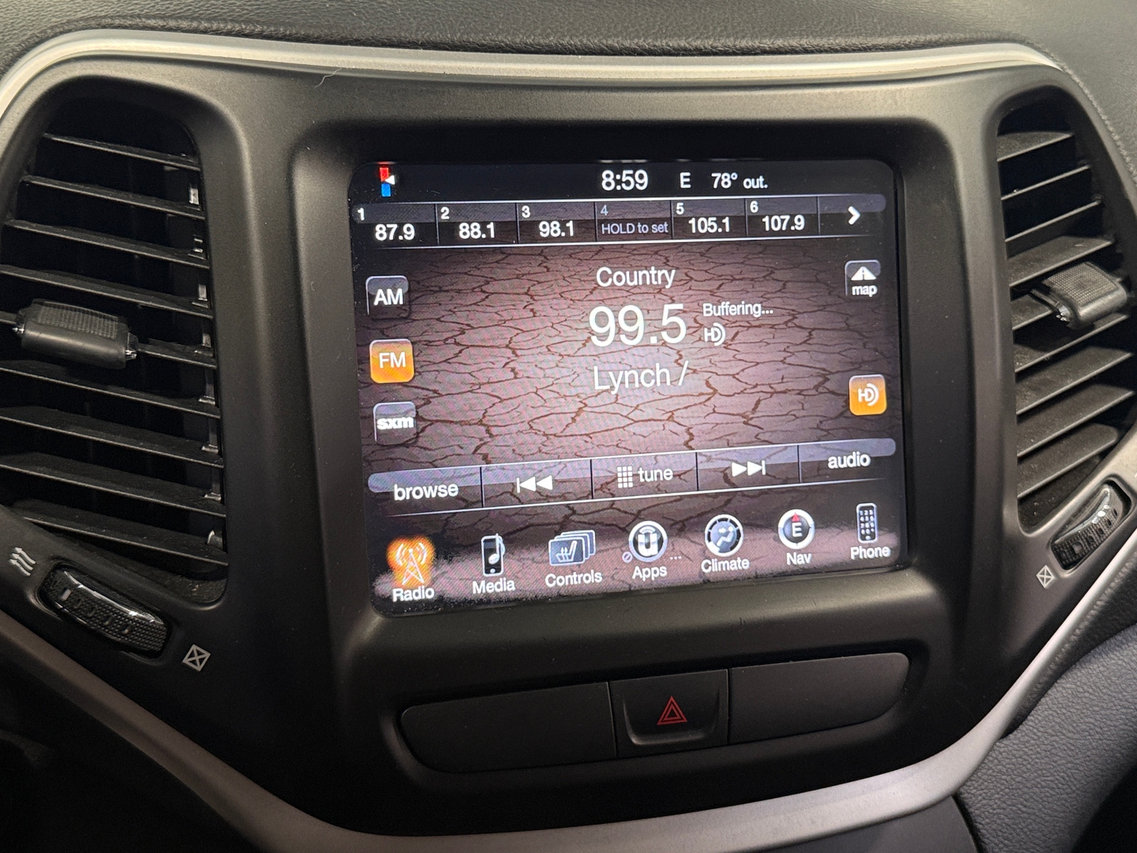 Thumbnail: 2015 Jeep Cherokee - 4
