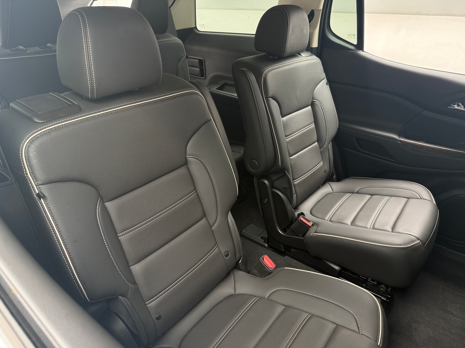 Thumbnail: 2023 GMC Acadia - 5
