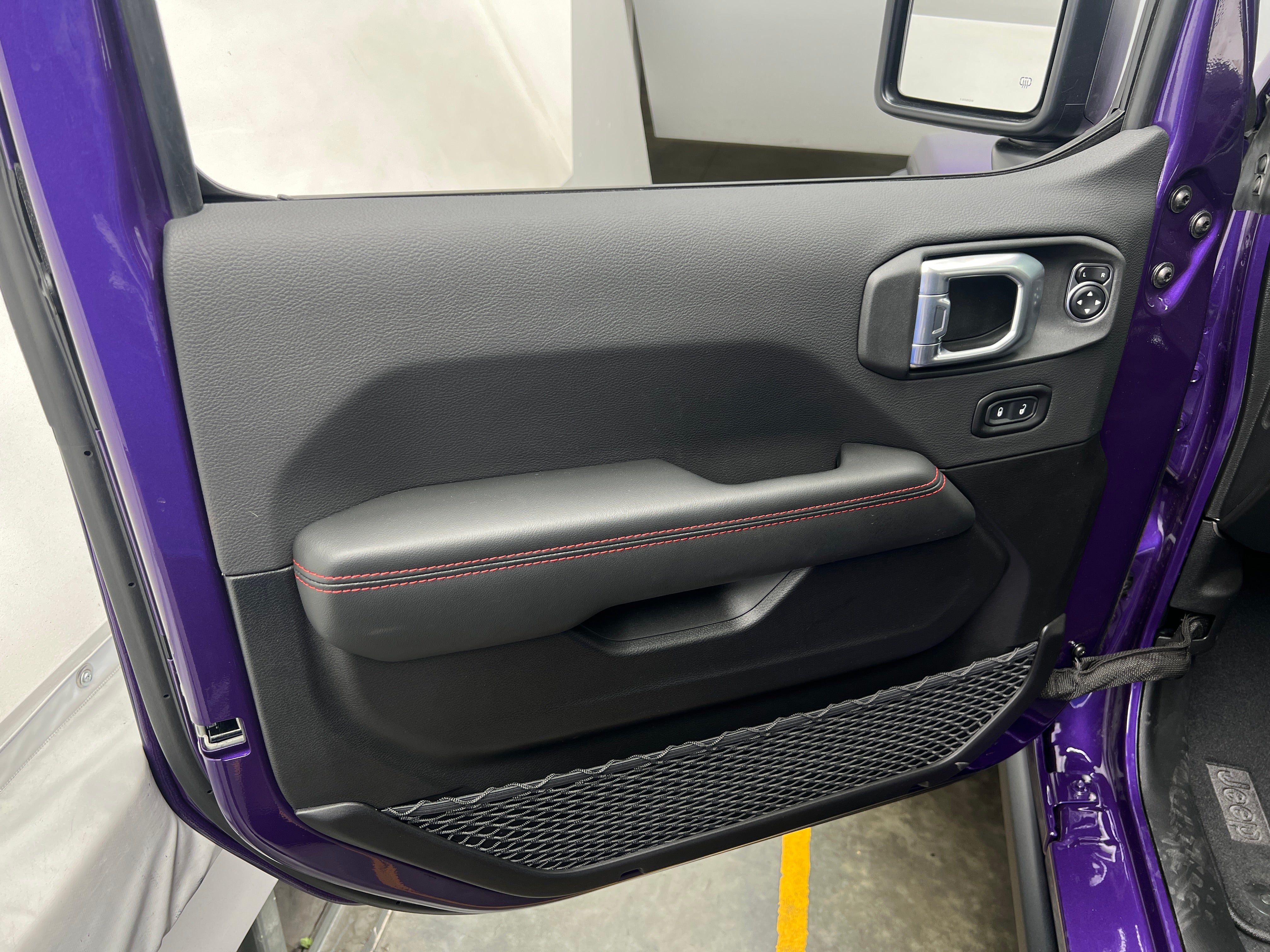2026 Jeep Wrangler Rubicon X's photo