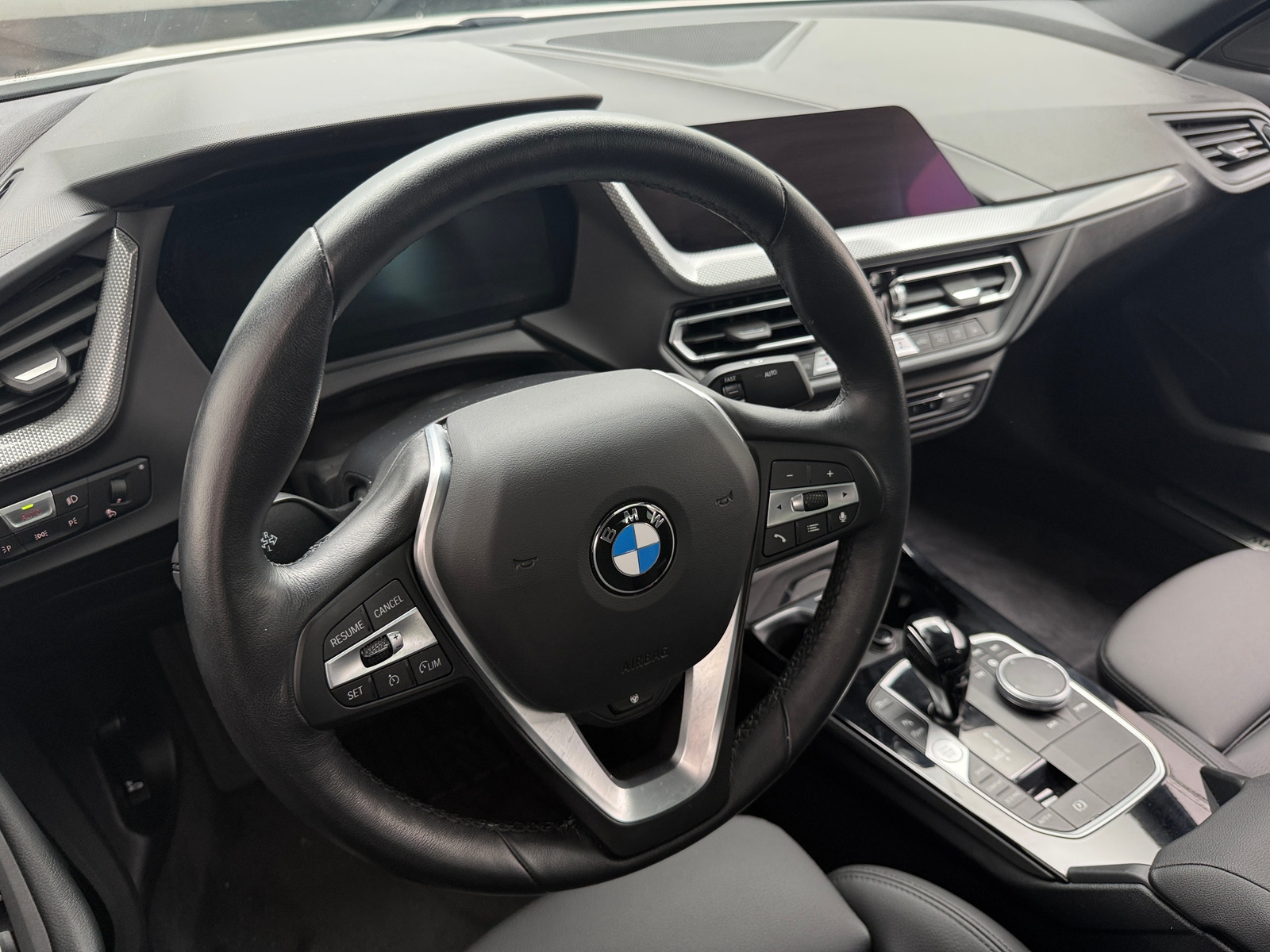 Thumbnail: 2024 BMW 2 Series - 4
