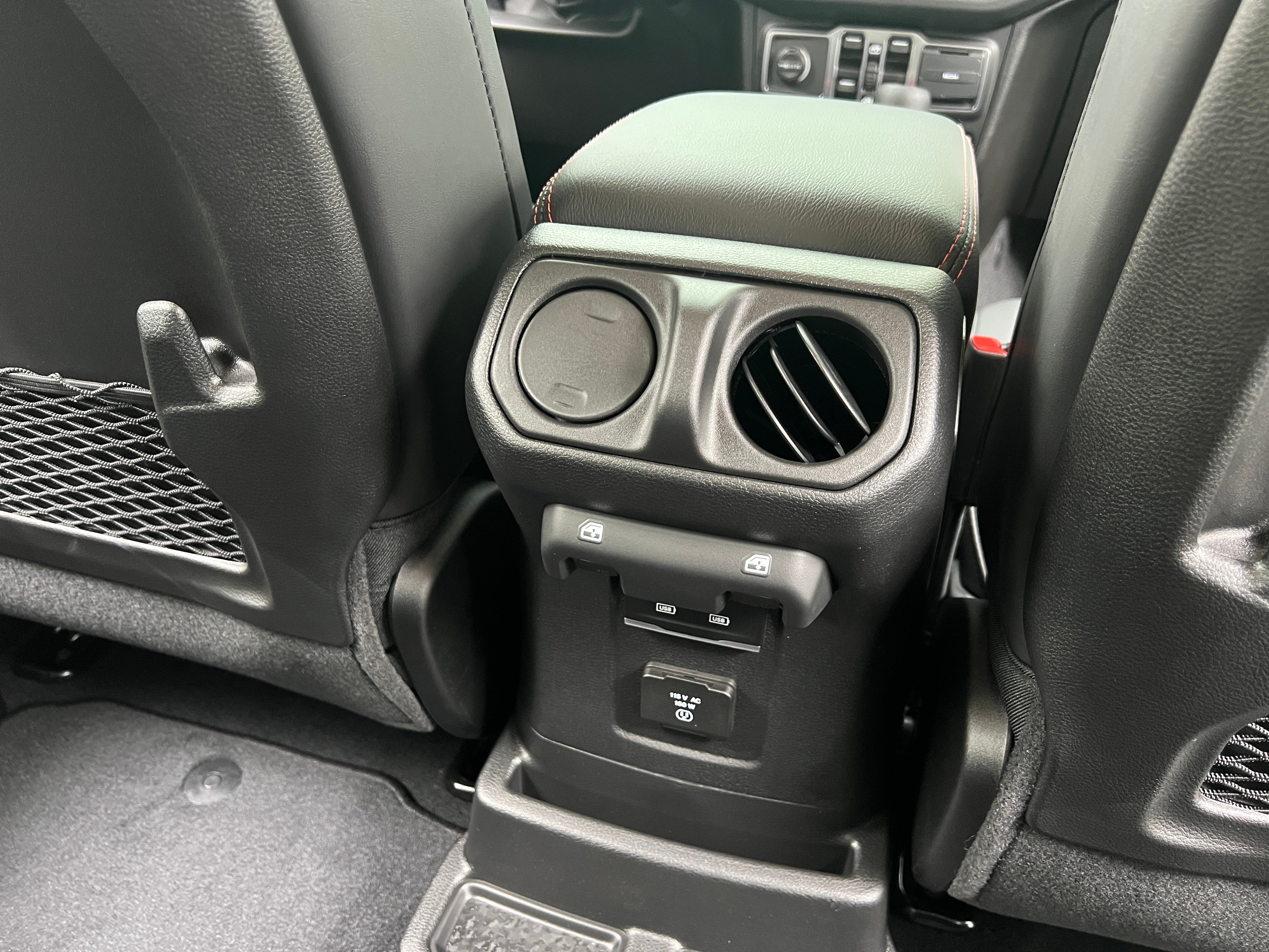 2026 Jeep Wrangler Rubicon X's photo