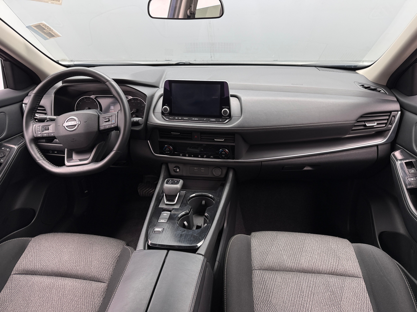 Thumbnail: 2025 Nissan Rogue - 3