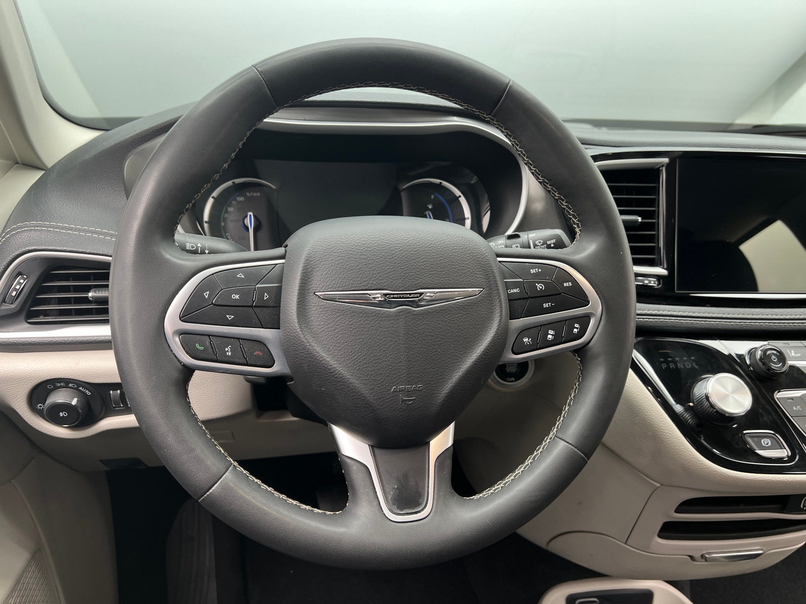 Thumbnail: 2024 Chrysler Pacifica - 4