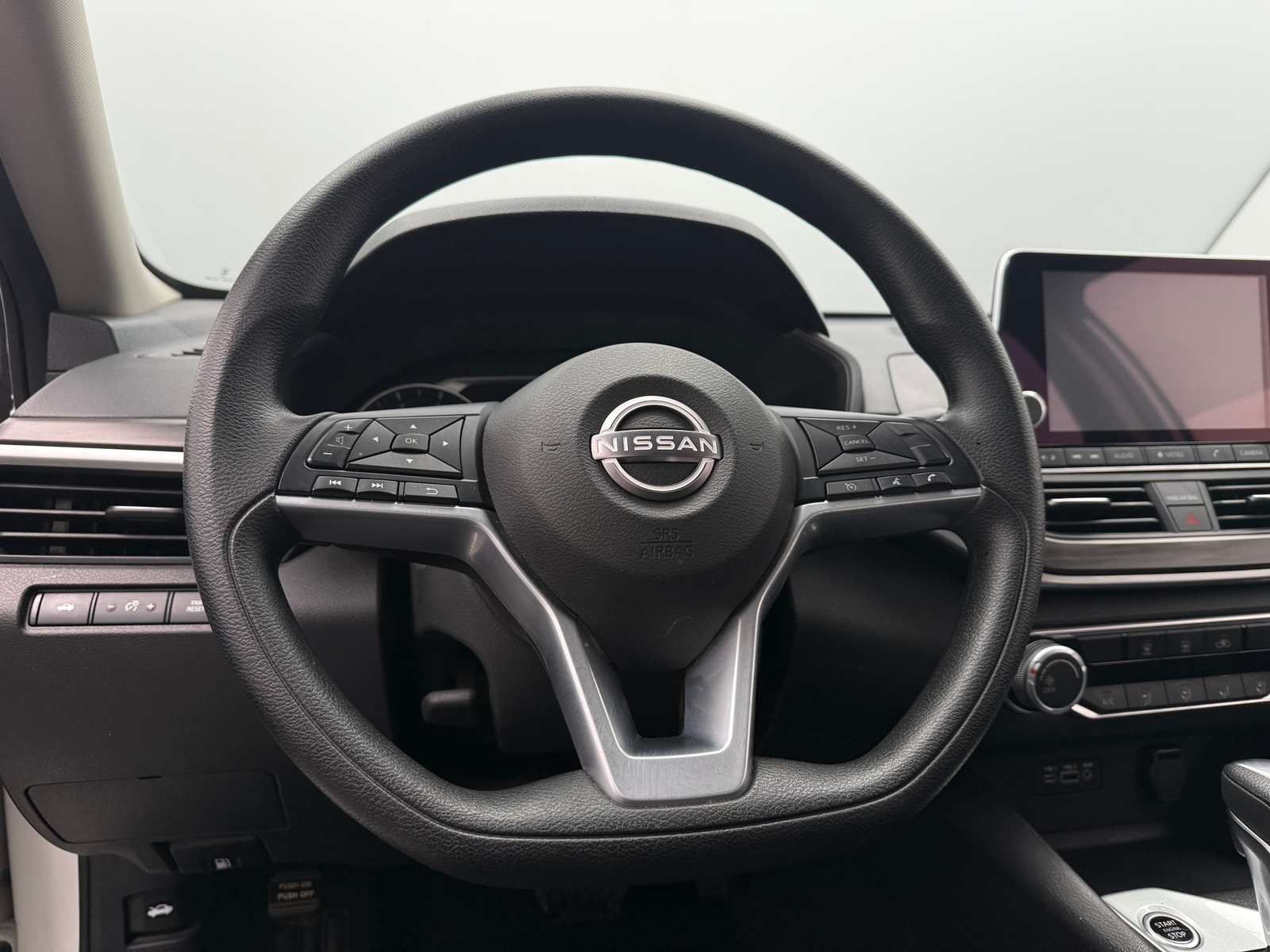 Thumbnail: 2025 Nissan Altima - 5
